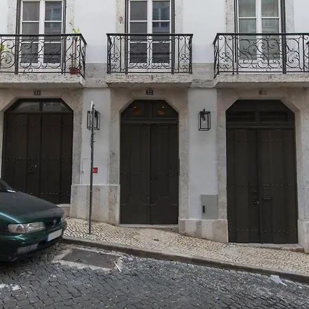 Lovelystay - 3 Bedroom Downtown Wonderwall Lisbon Exterior photo